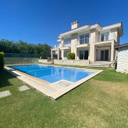Harmandali Alacati Villa Çeşme